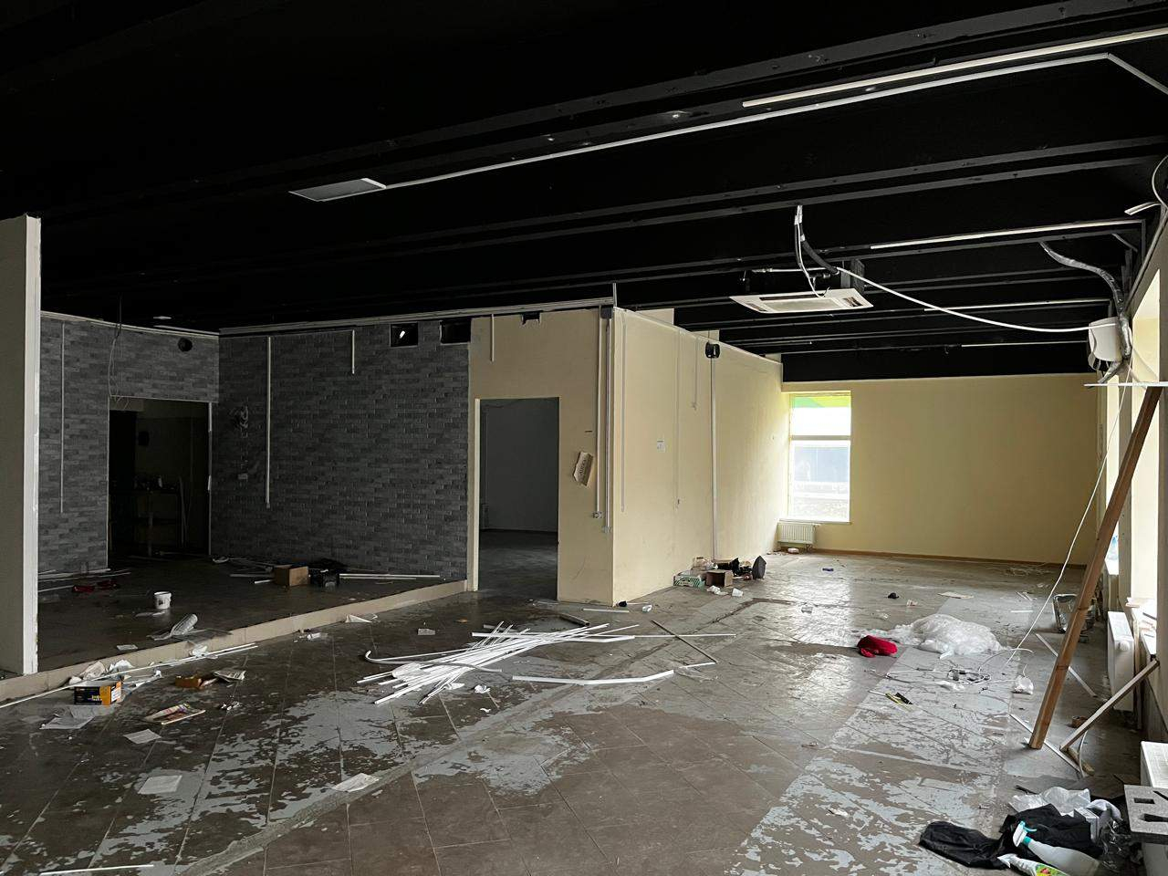 Сдам в аренду офис 198.7 м.кв.