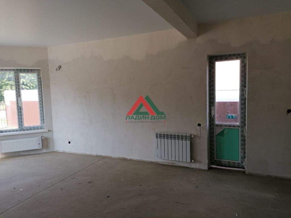 Дом на продажу в Новотитаровской, Ягоднинская улица фото №3