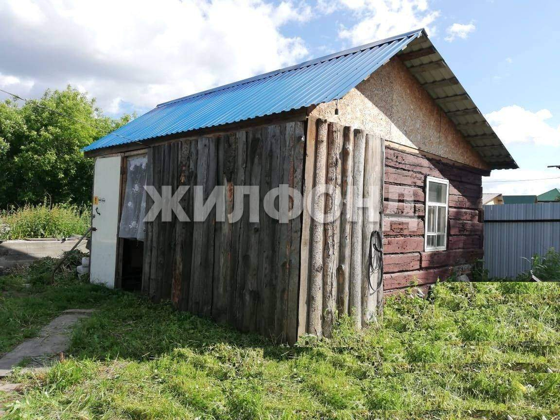 Продам земельный участок 1000 м.кв.