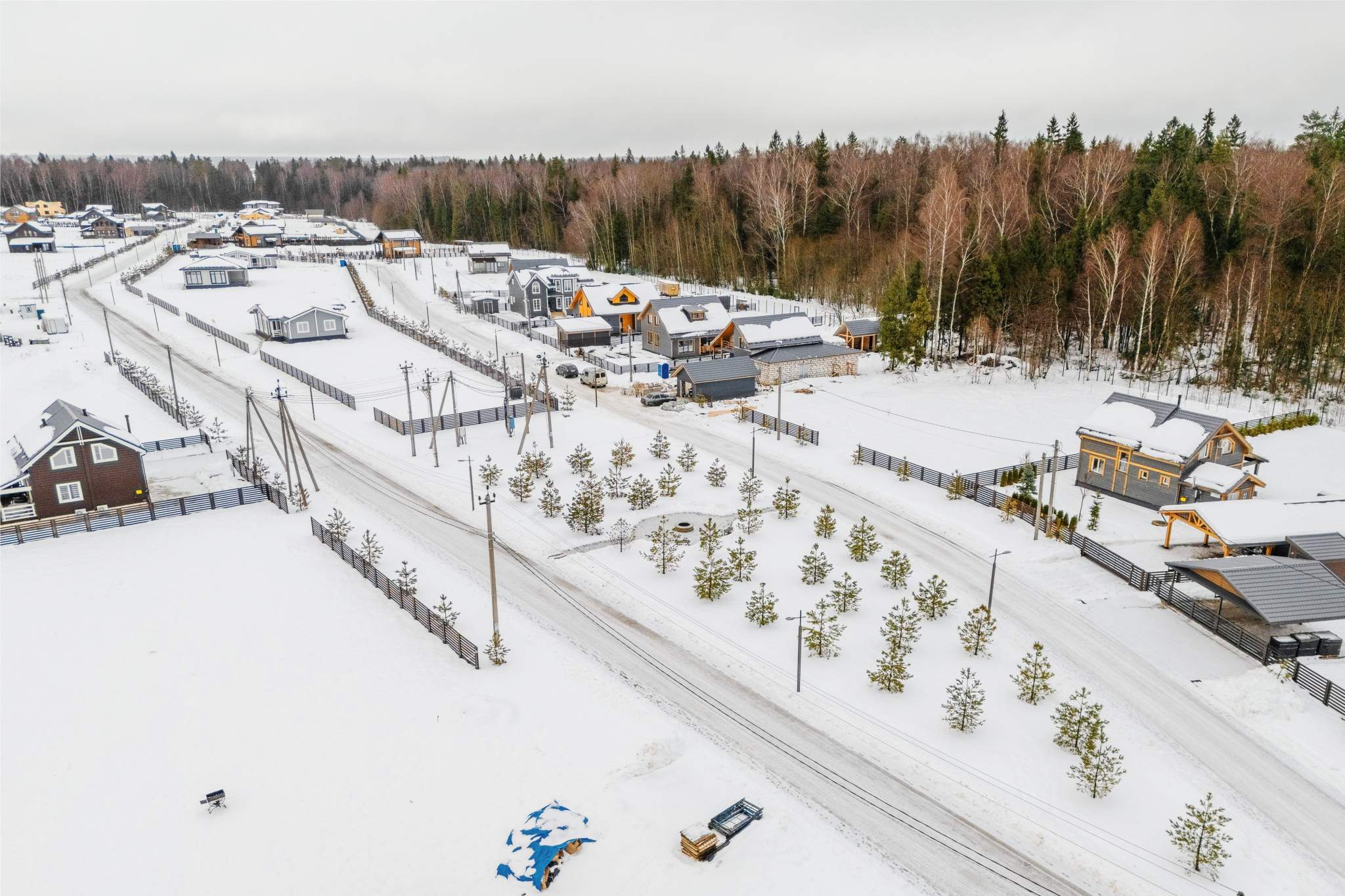 Продам земельный участок 1000 м.кв.