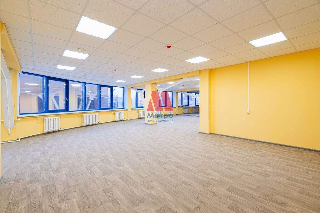 Сдам в аренду офис 234 м.кв.