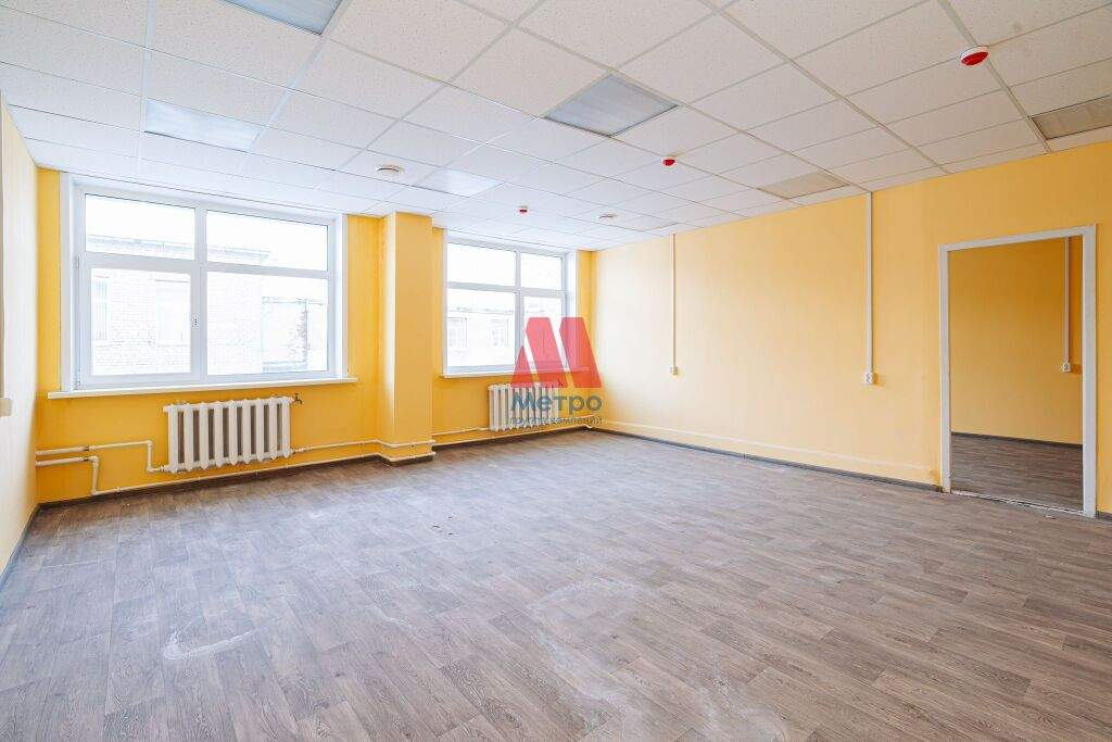 Сдам в аренду офис 234 м.кв.