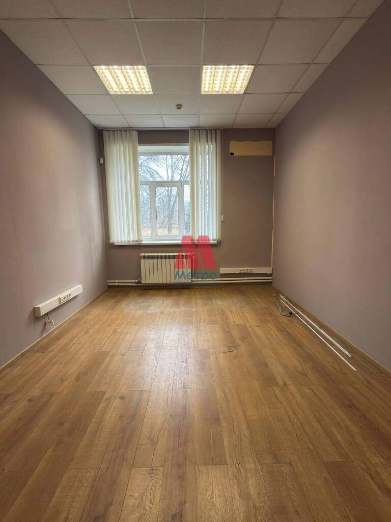 Сдам в аренду офис 220 м.кв.