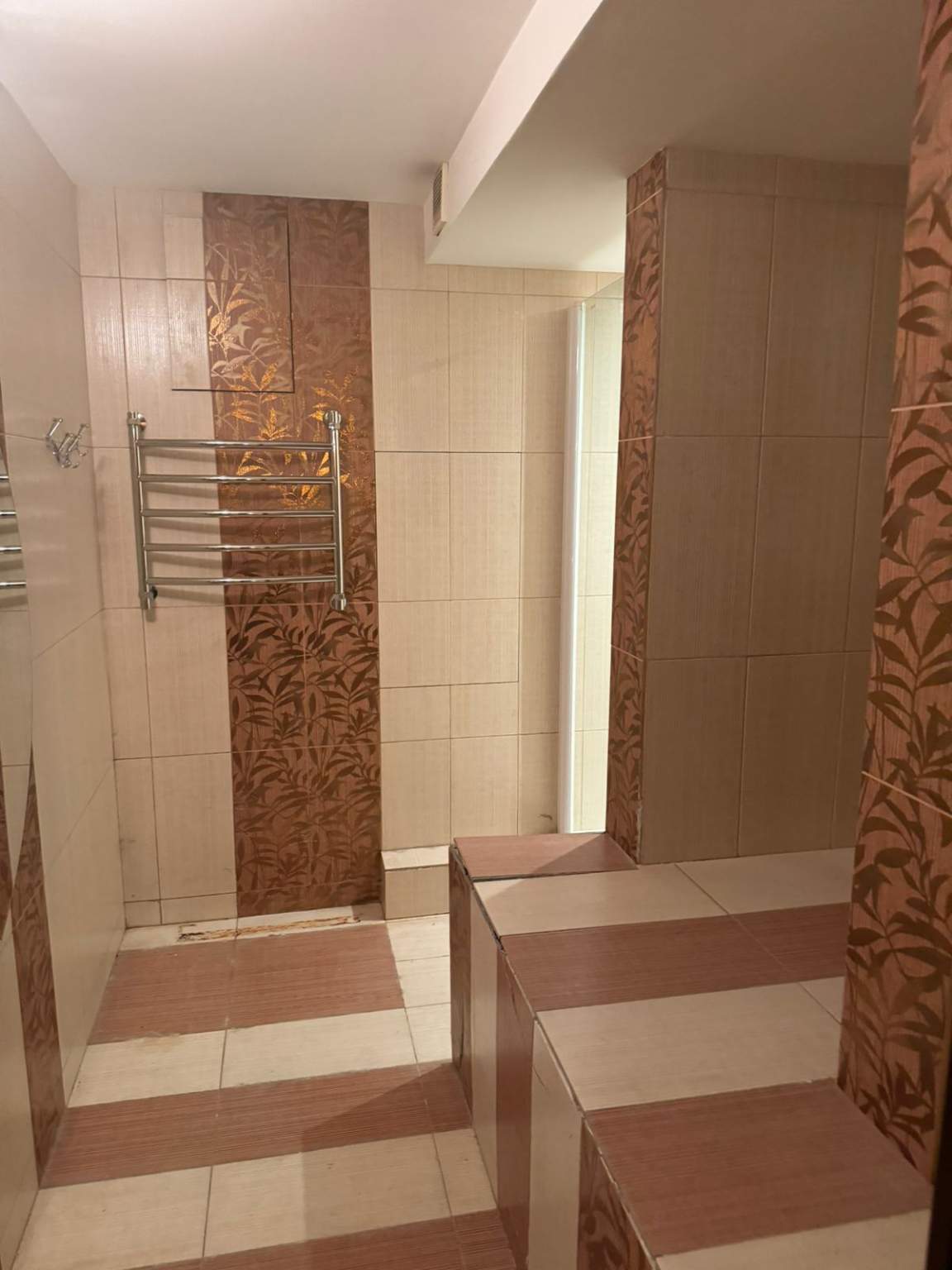 Сдам в аренду помещение свободного назначения 230 м.кв.