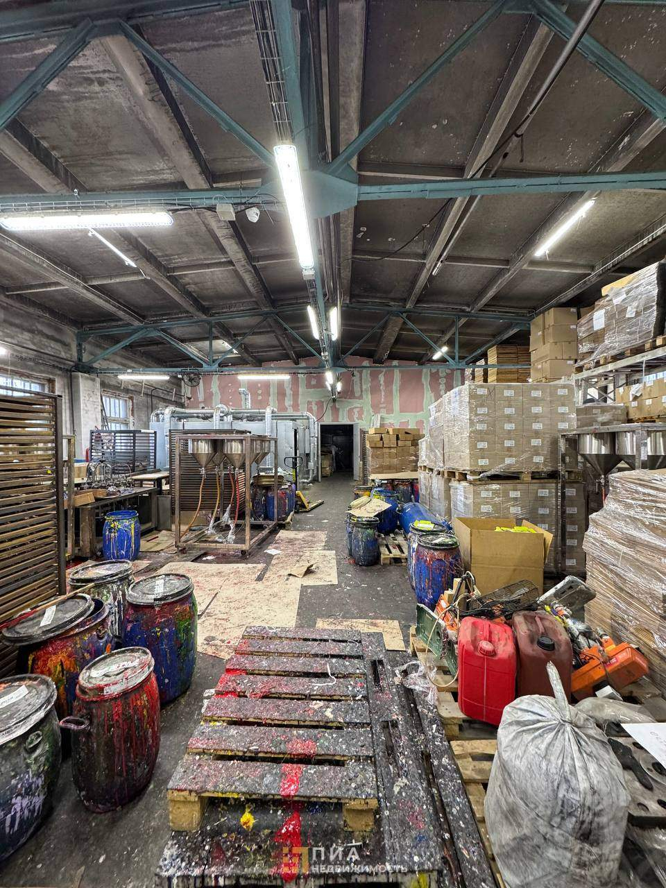 Продам склад 2532.4 м.кв.
