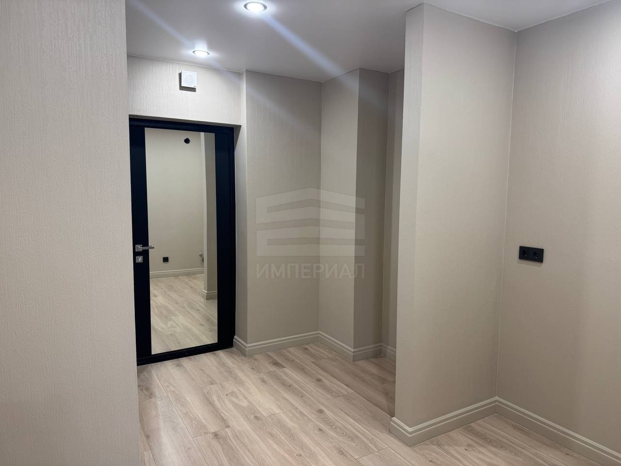 Сдам в аренду офис 77.7 м.кв.