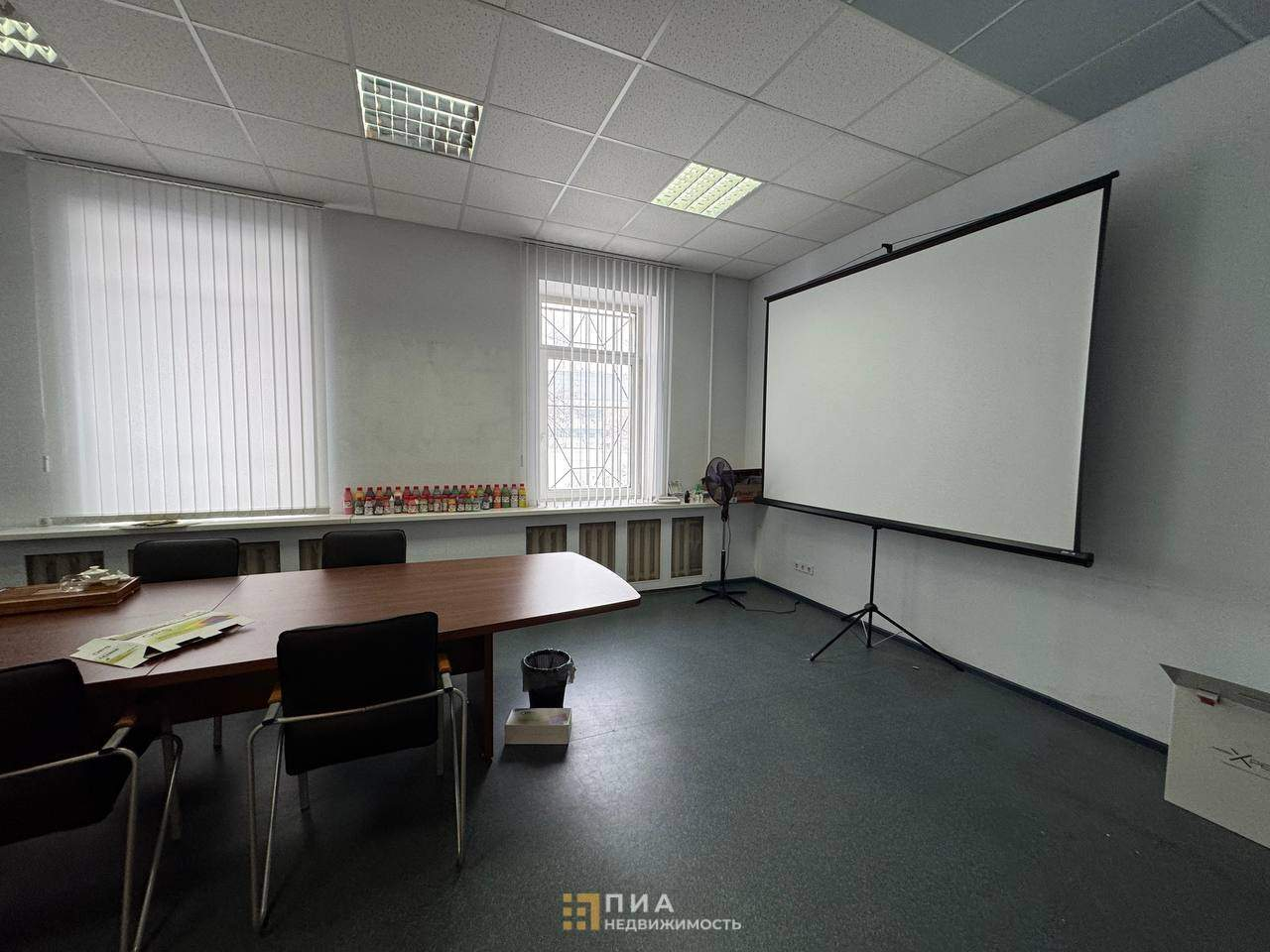 Продам склад 2532.4 м.кв.