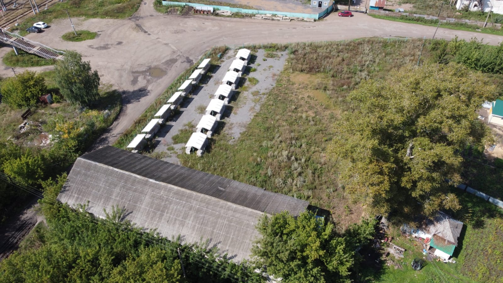 Продам торговое помещение 5000 м.кв.