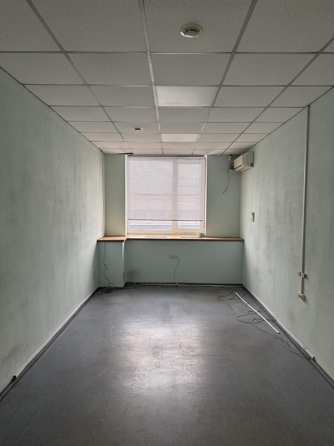 Сдам в аренду помещение свободного назначения 17 м.кв.