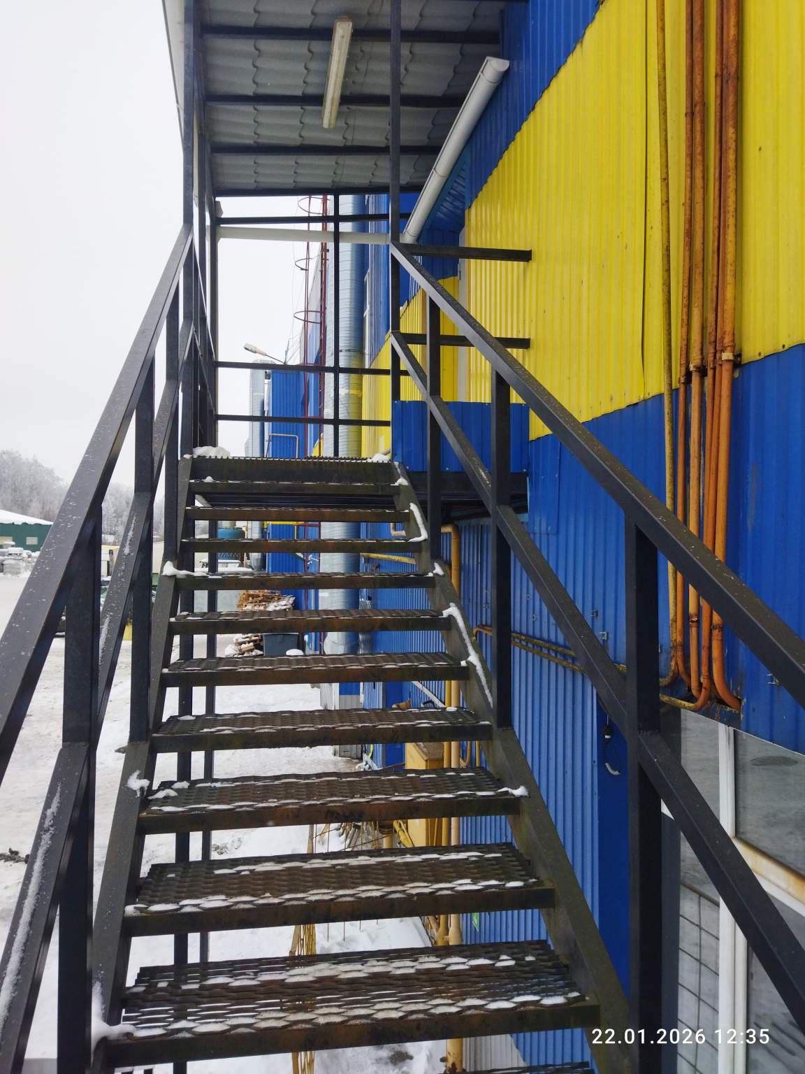 Сдам в аренду производственное помещение 1648.8 м.кв.