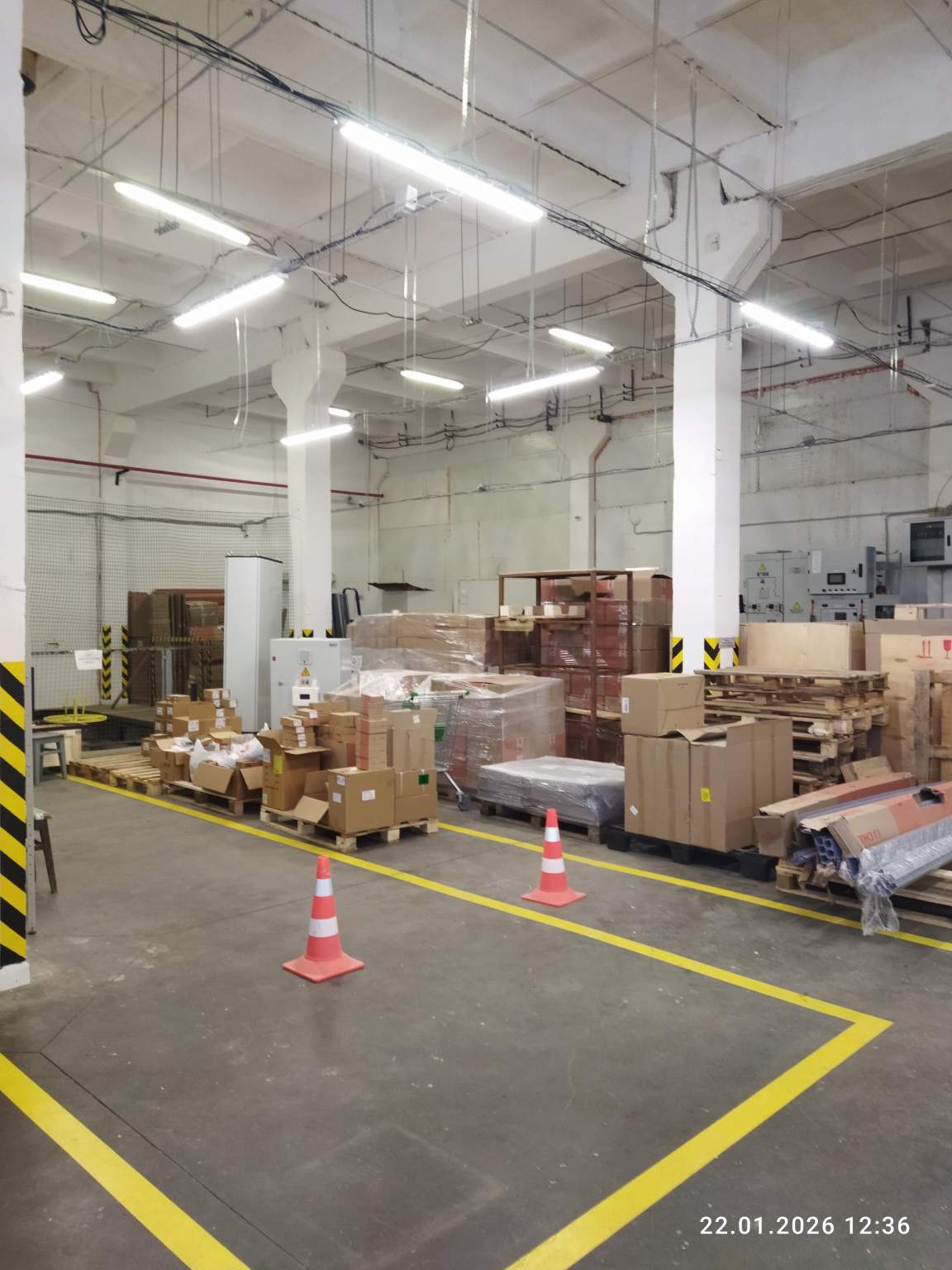 Сдам в аренду склад 1648.8 м.кв.