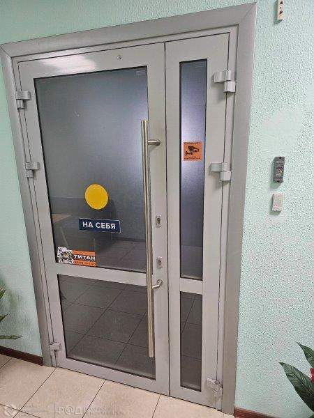 Продам офис 1293.5 м.кв.