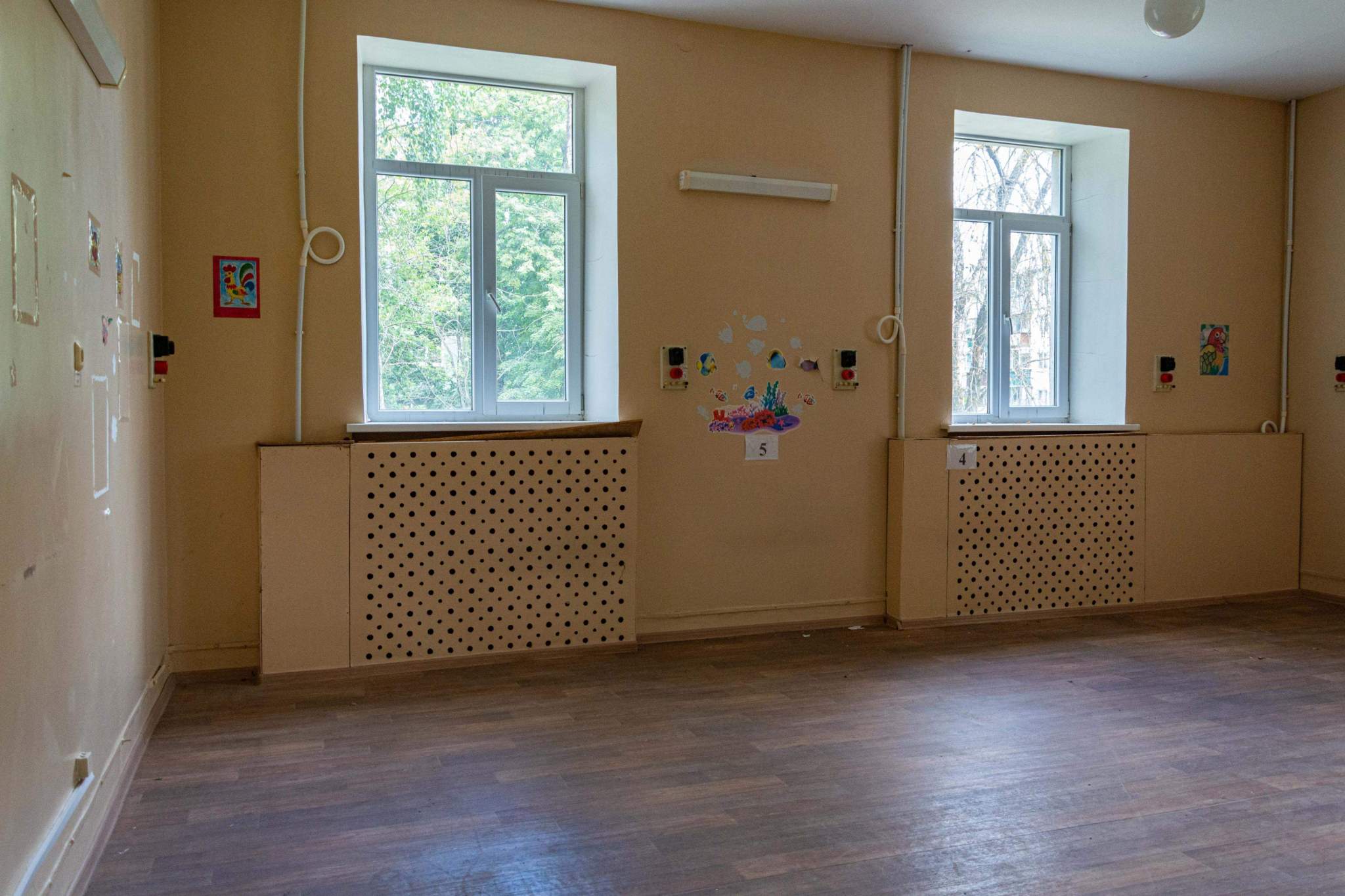 Продам офис 1274.2 м.кв.