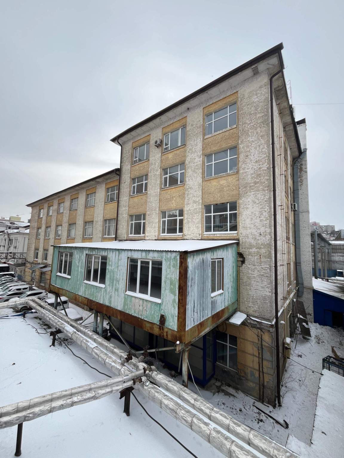 Продам торговое помещение 3639 м.кв.