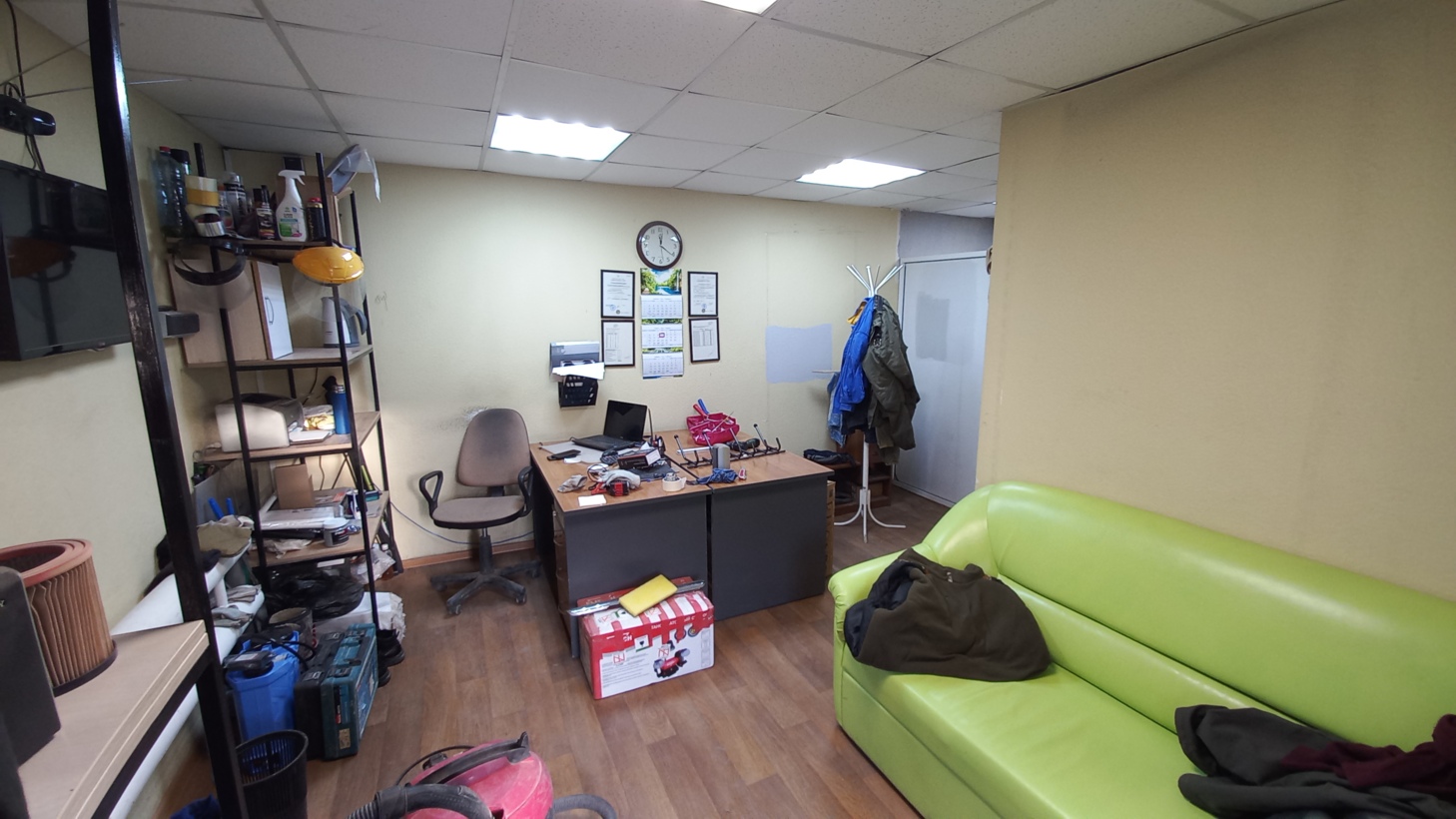 Продам торговое помещение 3132.4 м.кв.