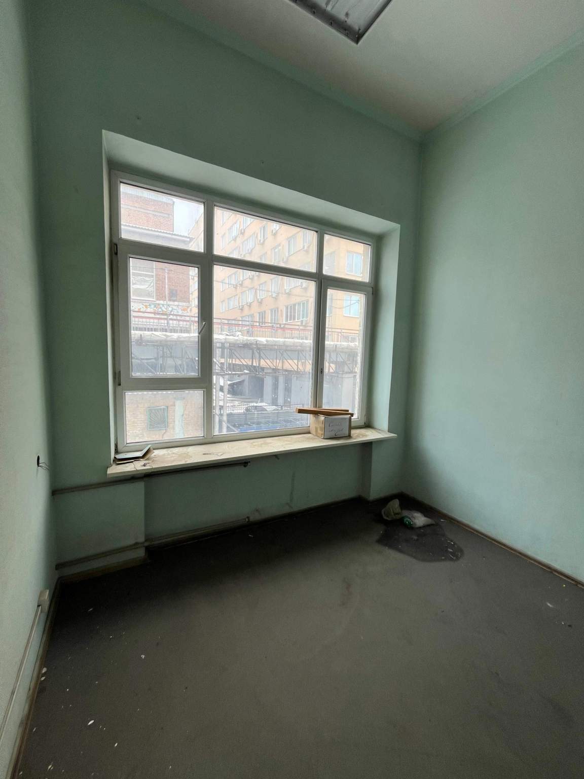 Продам торговое помещение 3639 м.кв.