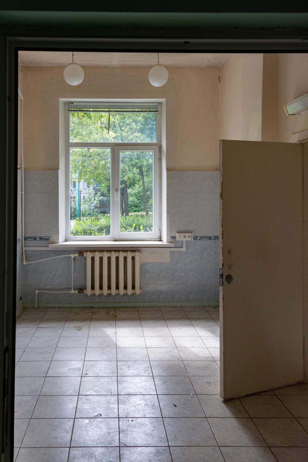 Продам офис 1274.2 м.кв.