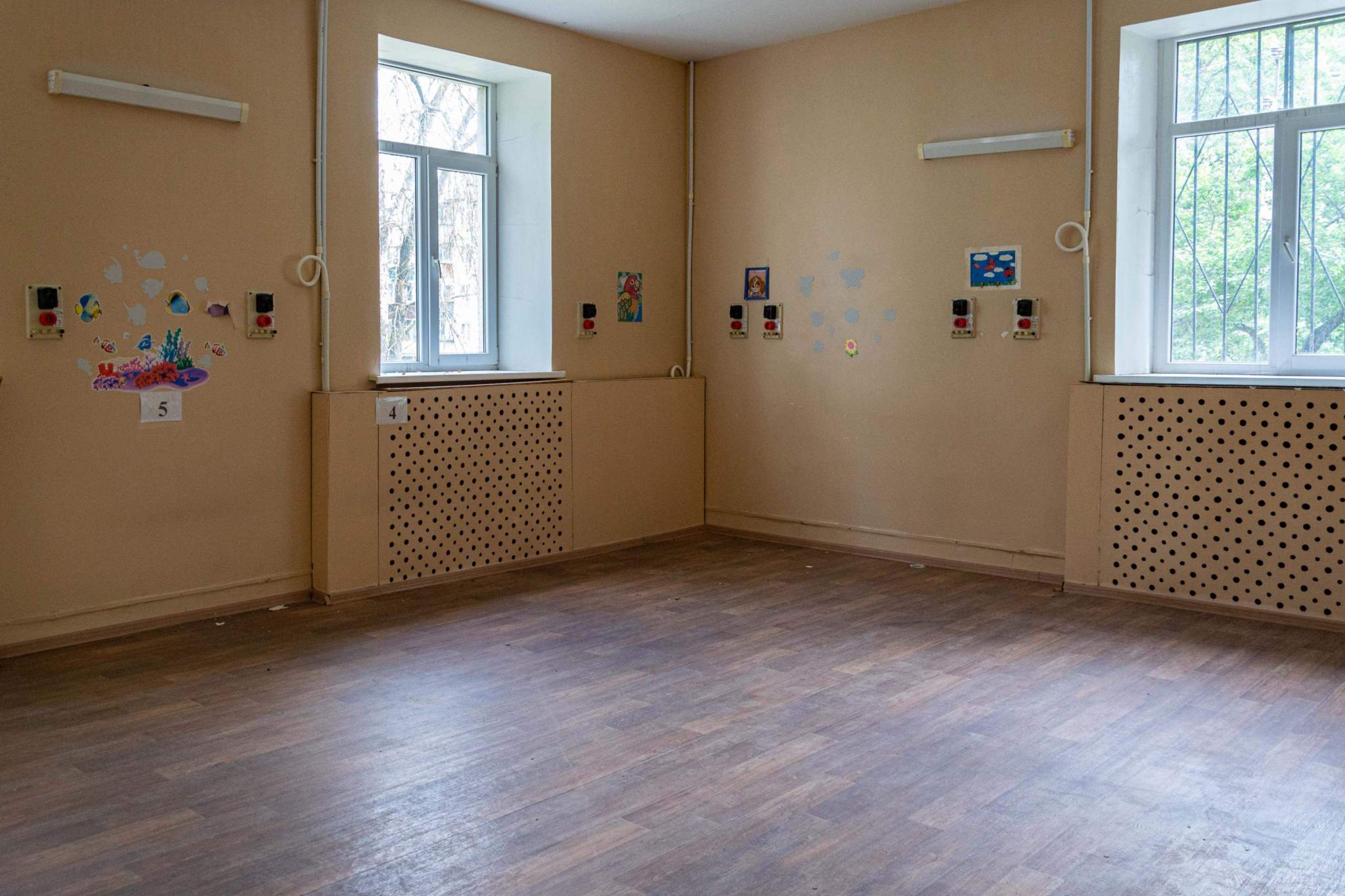 Продам офис 1274.2 м.кв.