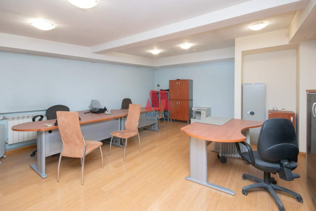 Сдам в аренду офис 100 м.кв.
