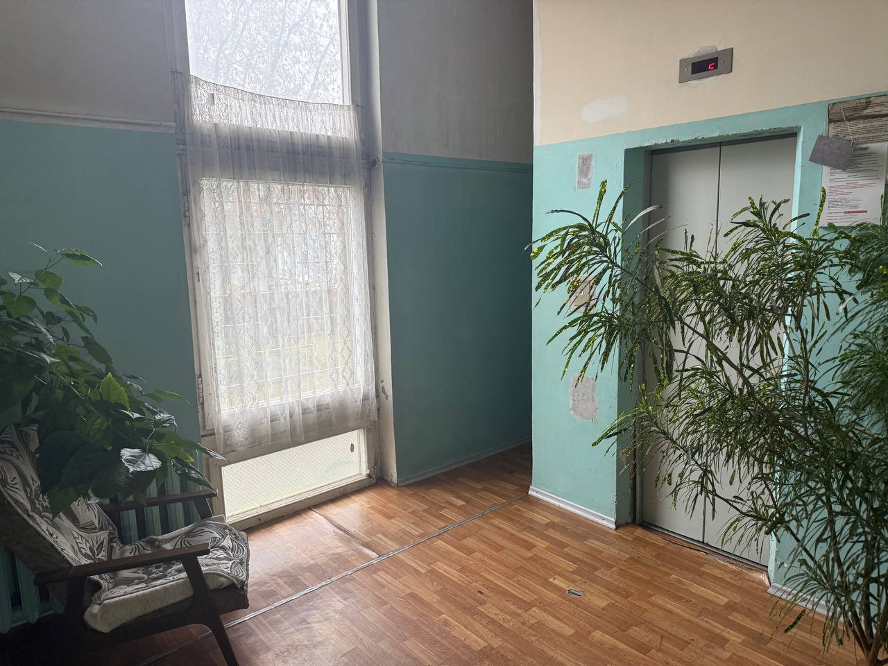 Сдам в аренду офис 41.7 м.кв.