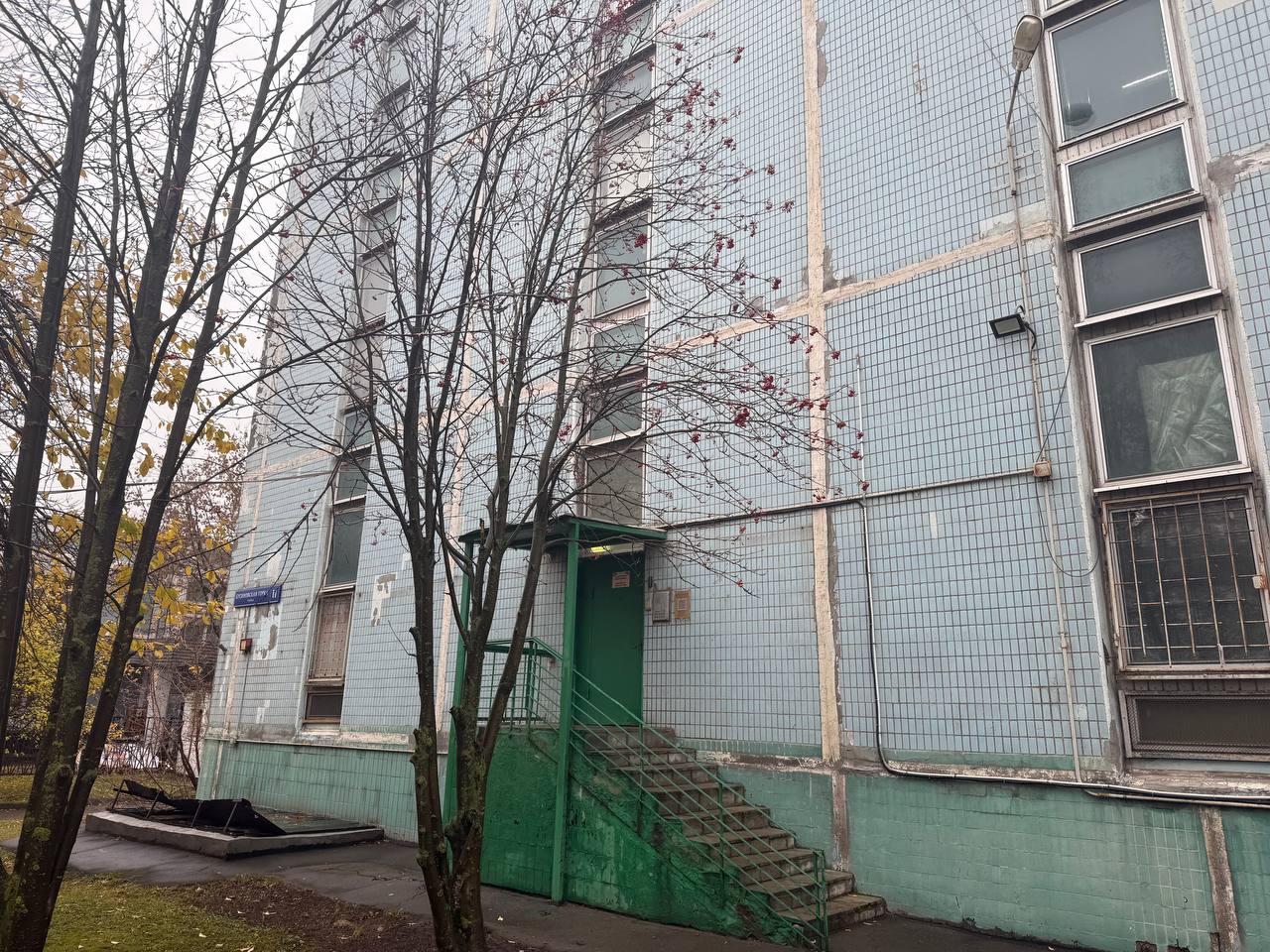 Сдам в аренду офис 41.7 м.кв.