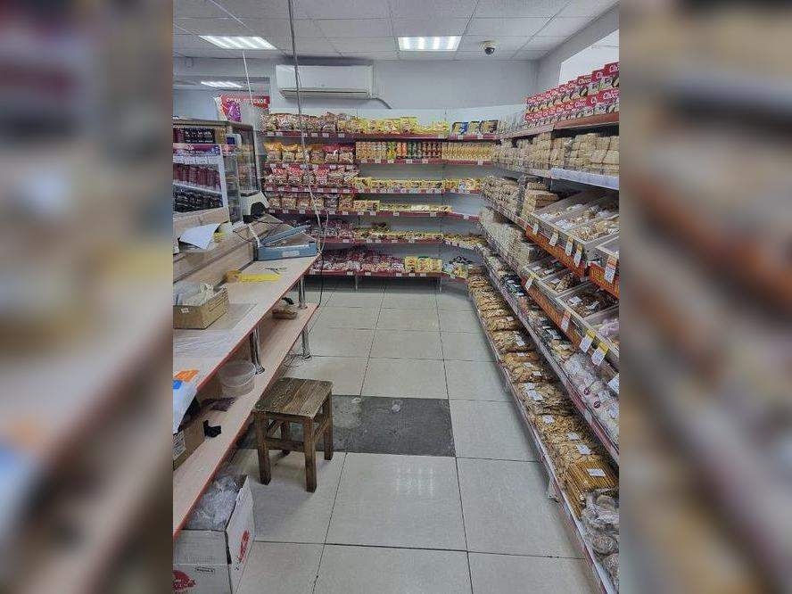 Продам магазин 367.5 м.кв.