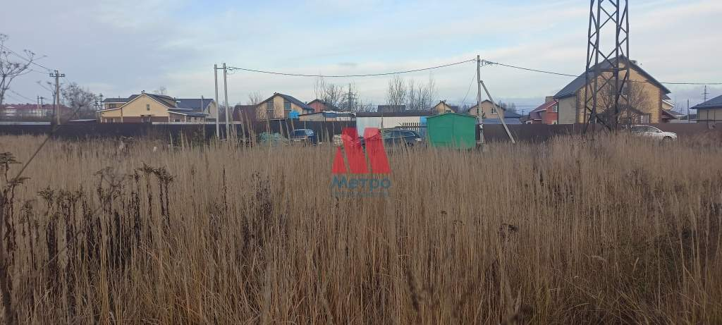 Продам земельный участок 2000 м.кв.