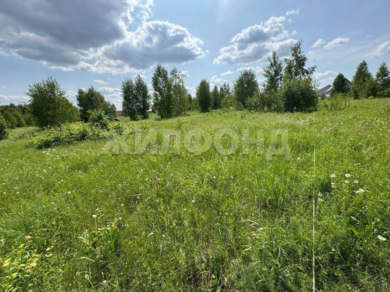 Продам земельный участок 800 м.кв.