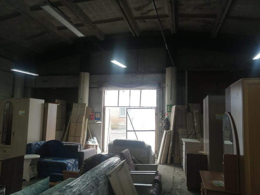 Продам склад 213.1 м.кв.