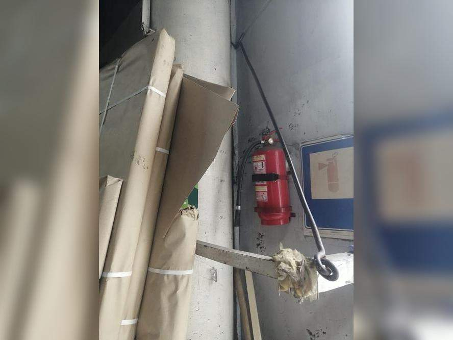 Продам склад 213.1 м.кв.