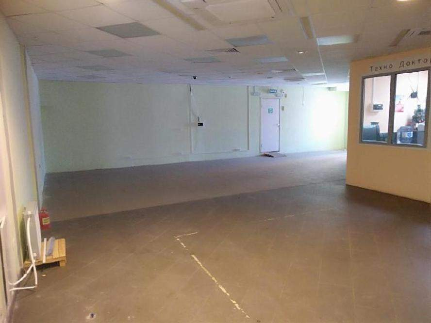 Фото: Торговое помещение 314.1 м2 в аренду test