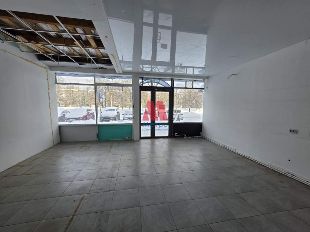 Сдам в аренду магазин 47 м.кв.