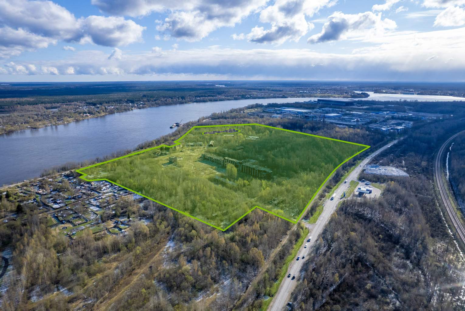 Продам земельный участок 336073 м.кв.