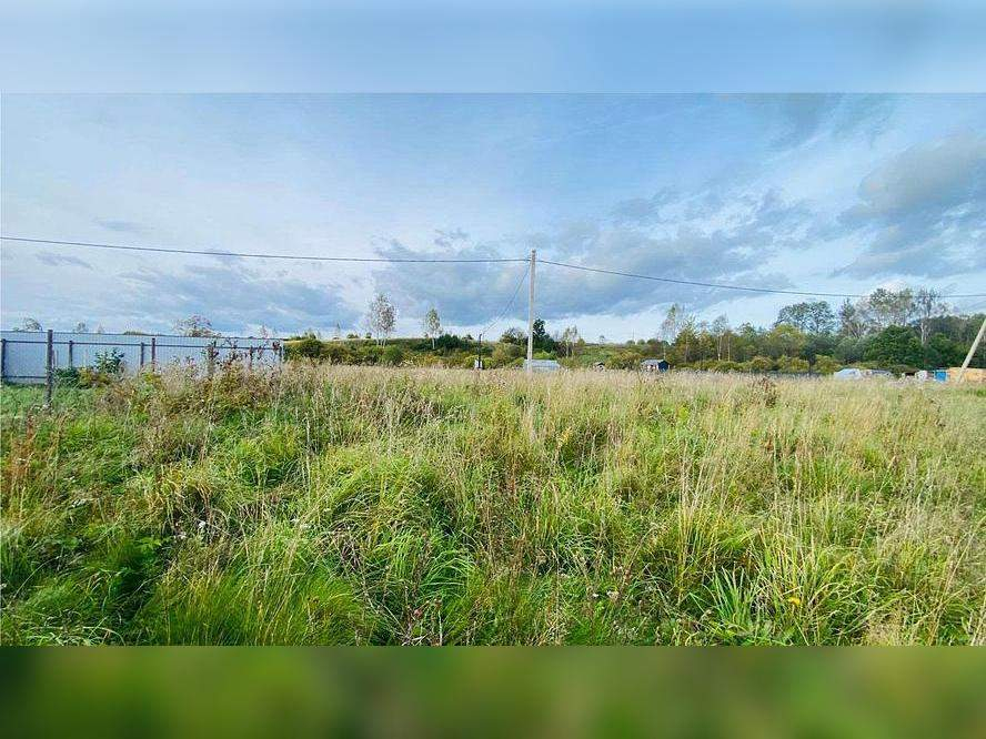 Продам земельный участок 787 м.кв.