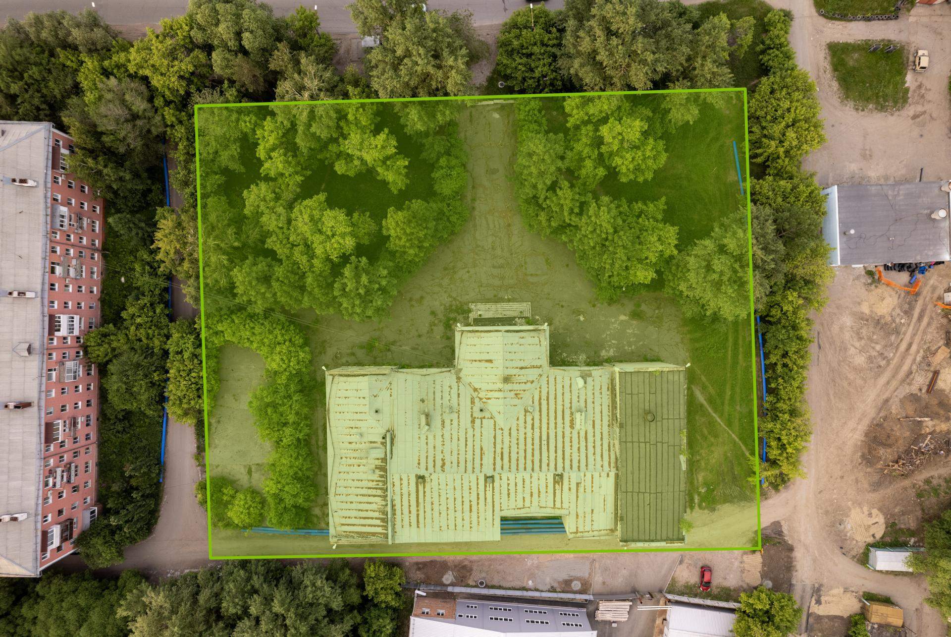 Продам магазин 2130.9 м.кв.