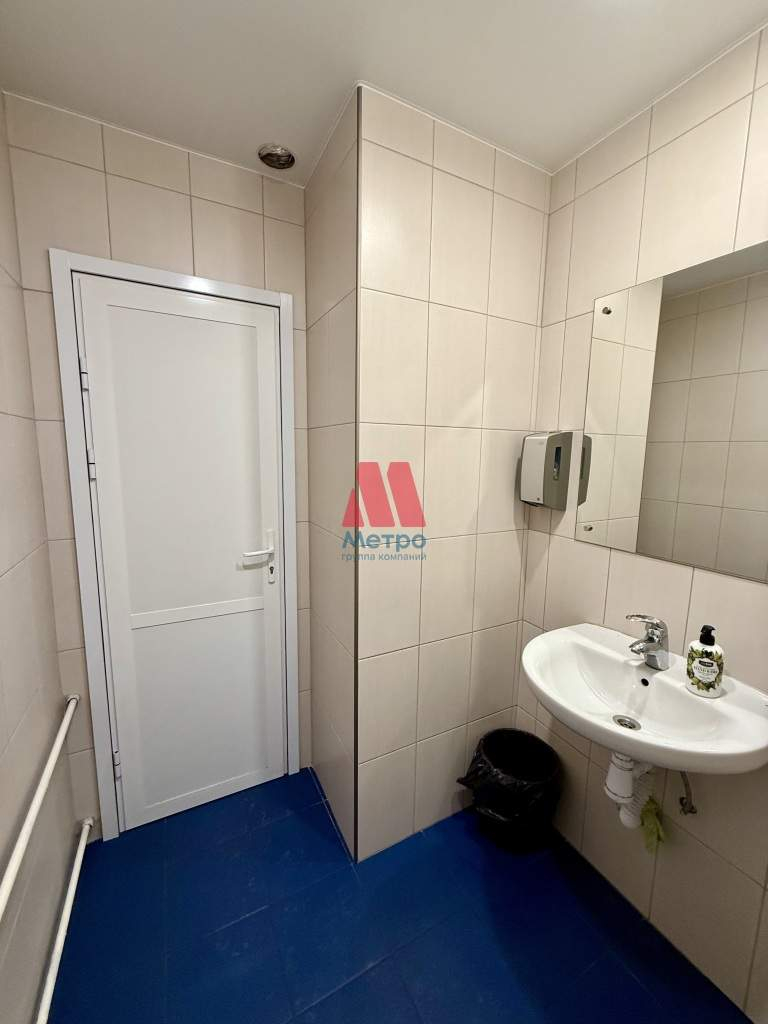 Сдам в аренду офис 300 м.кв.