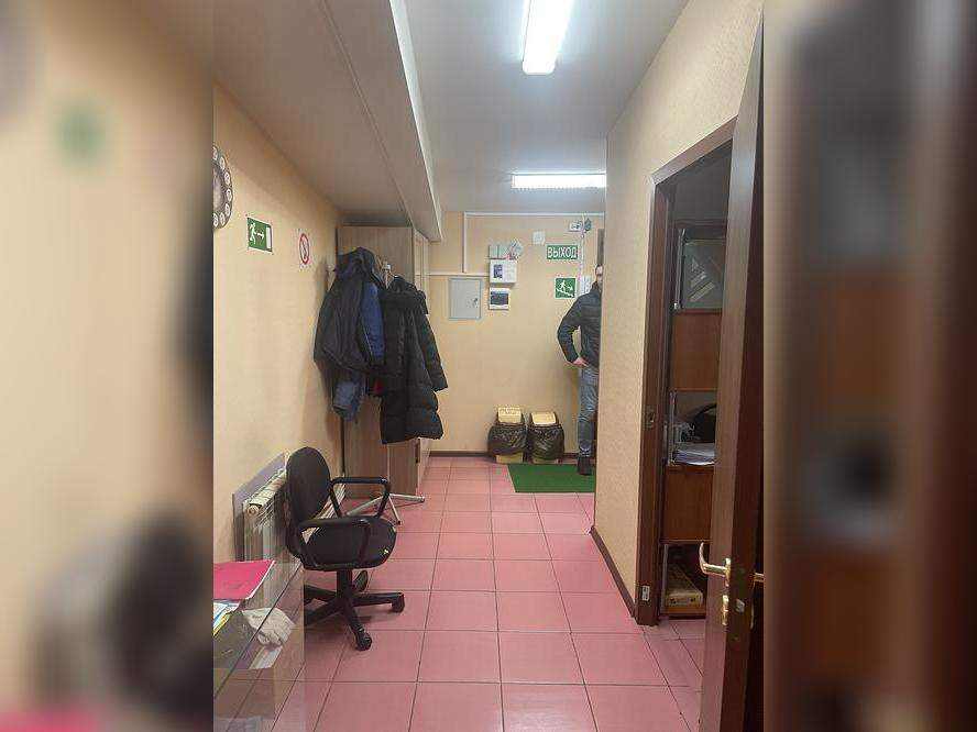 Продам склад 398.8 м.кв.