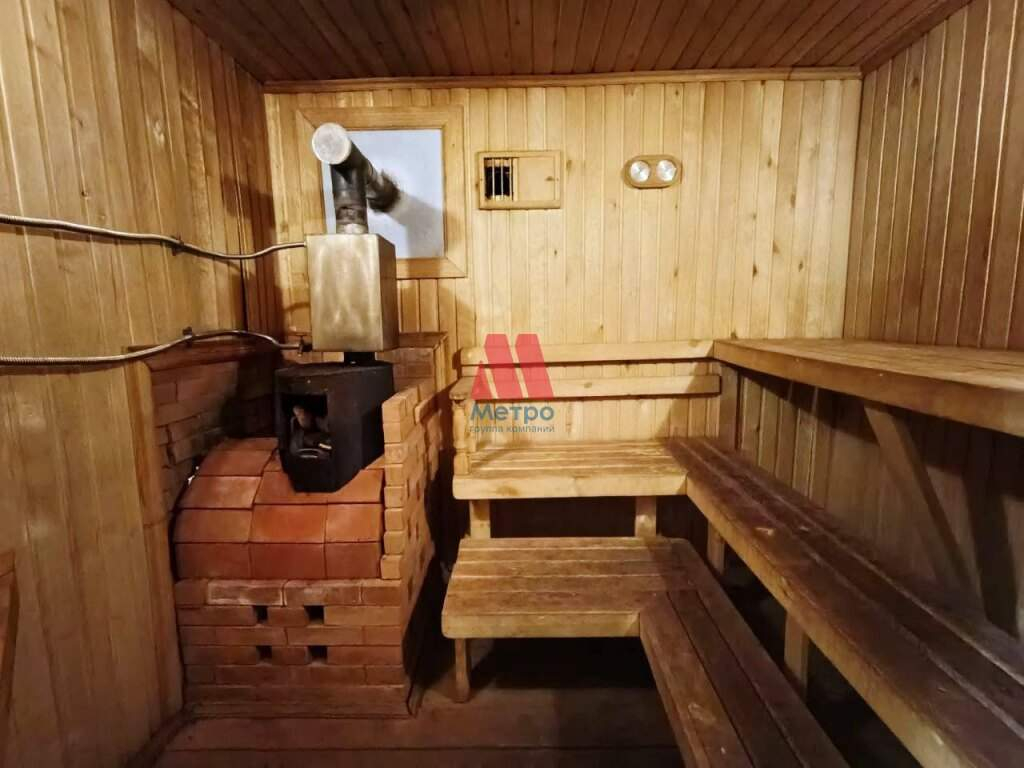 Продам земельный участок 600 м.кв.