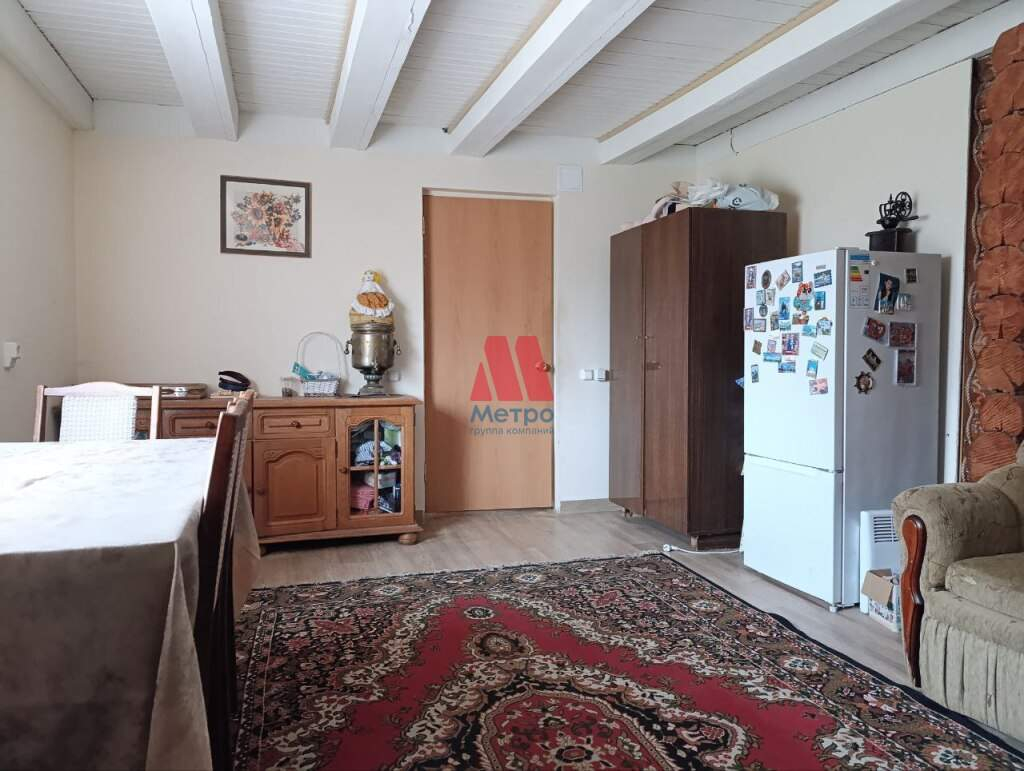 Продам земельный участок 600 м.кв.