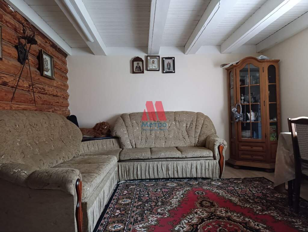 Продам земельный участок 600 м.кв.