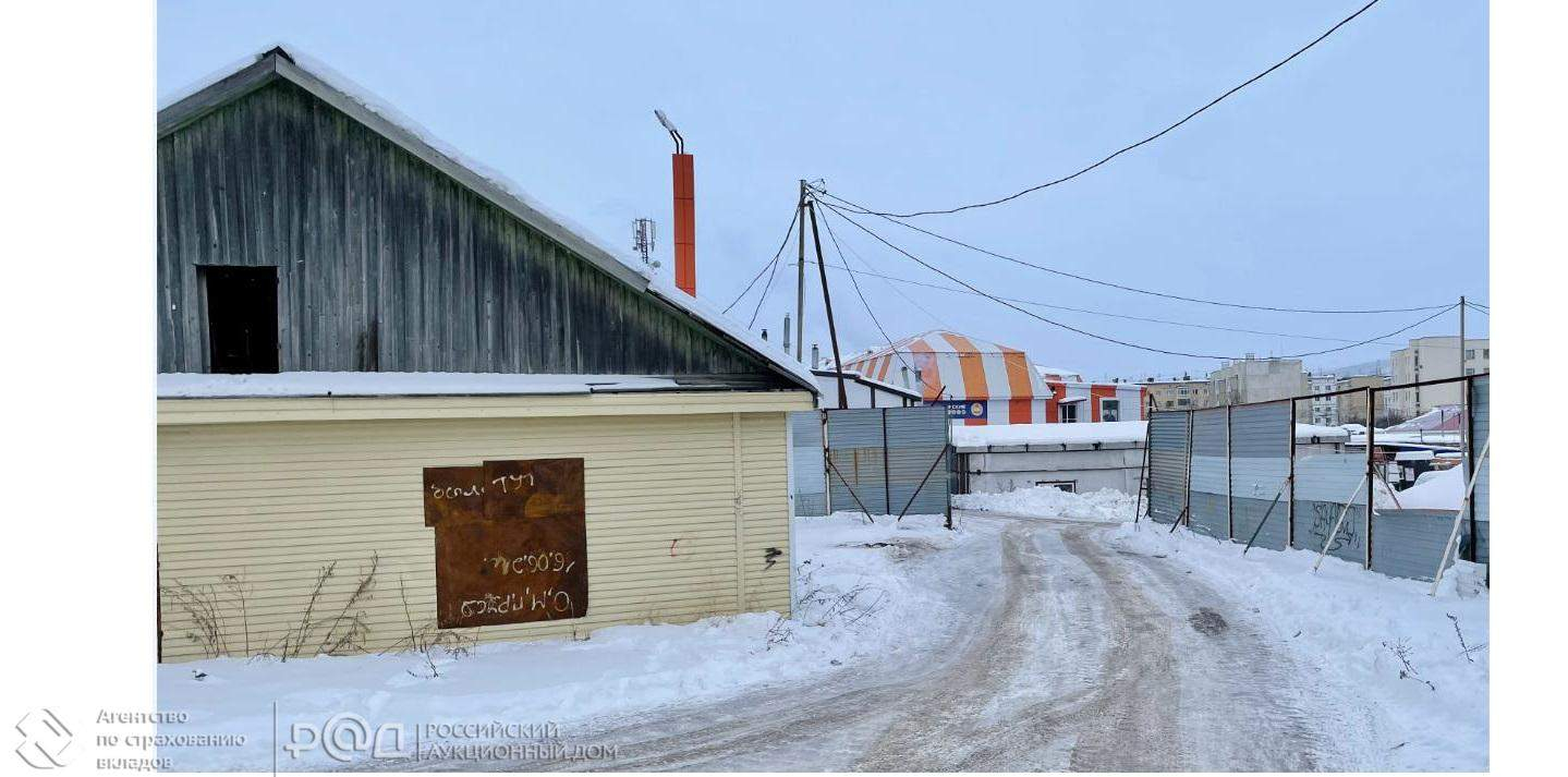 Продам торговое помещение 1999.3 м.кв.