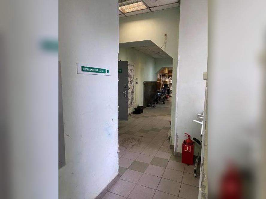 Сдам в аренду магазин 237.2 м.кв.