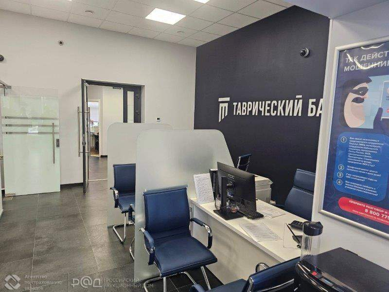 Продам торговое помещение 1315.7 м.кв.