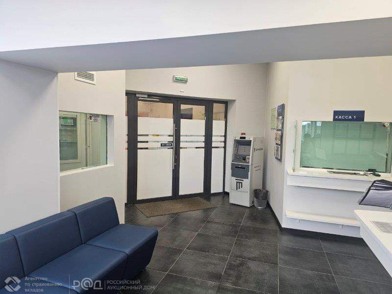 Продам торговое помещение 1315.7 м.кв.