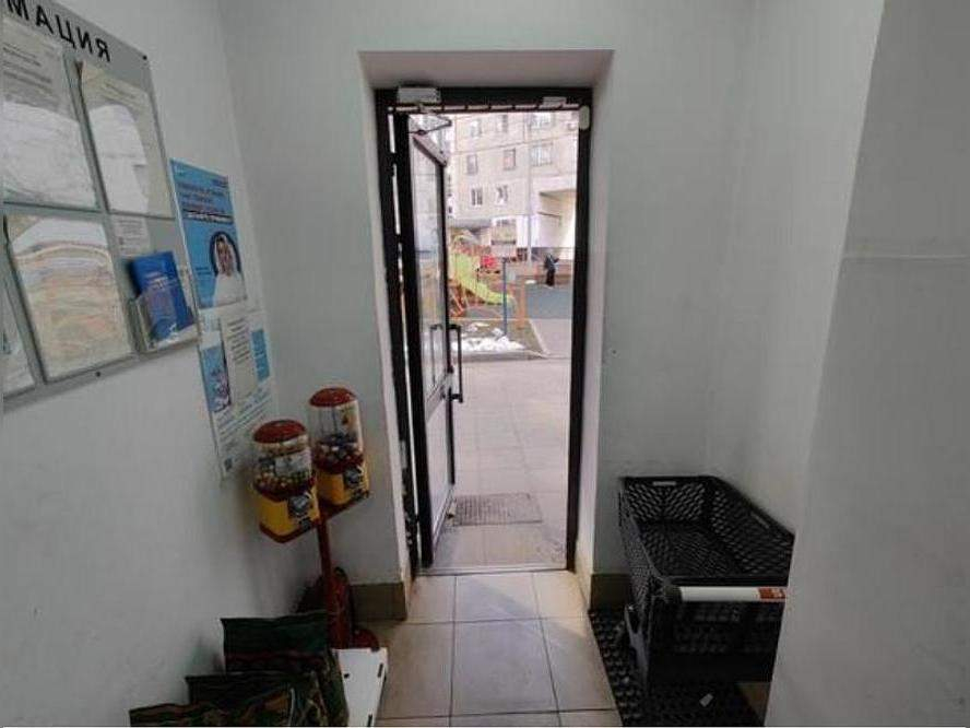 Сдам в аренду магазин 136.4 м.кв.