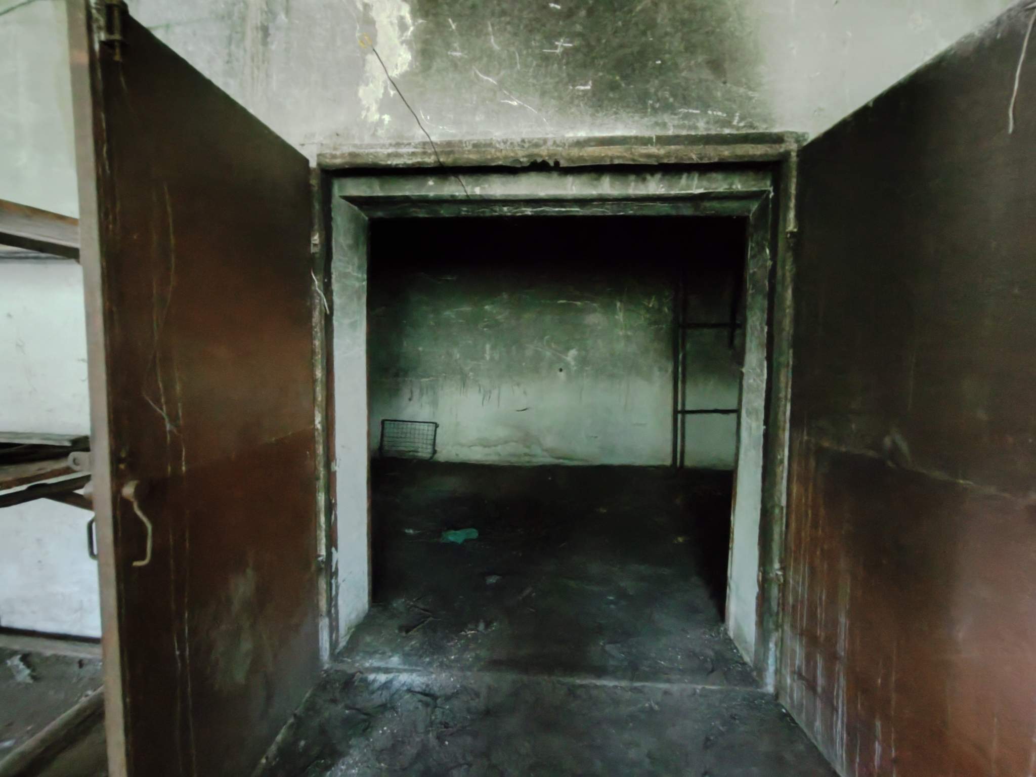 Продам торговое помещение 635 м.кв.