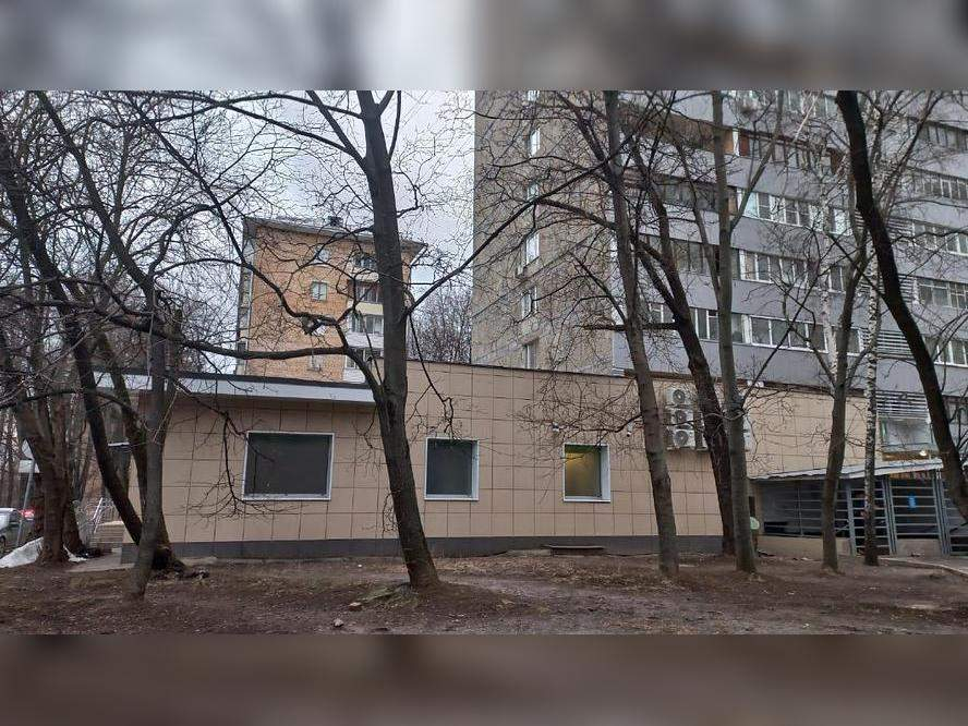 Сдам в аренду магазин 85.5 м.кв.