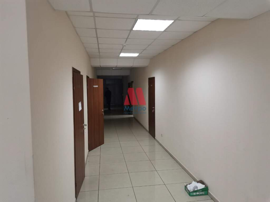 Сдам в аренду офис 300 м.кв.