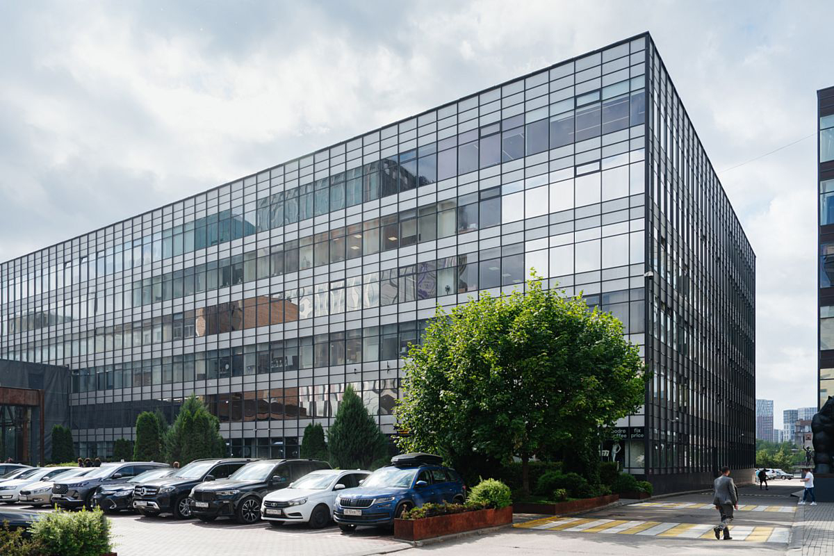 Продам офис 547.9 м.кв.