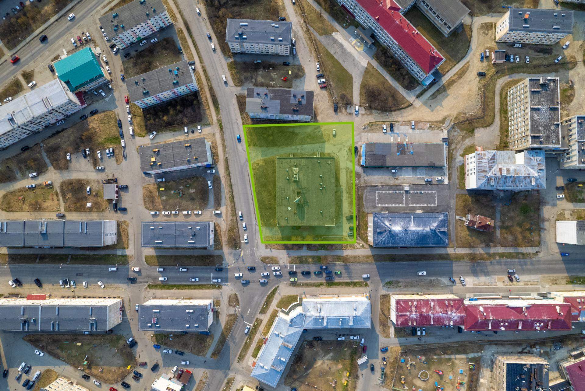 Продам торговое помещение 1490.2 м.кв.